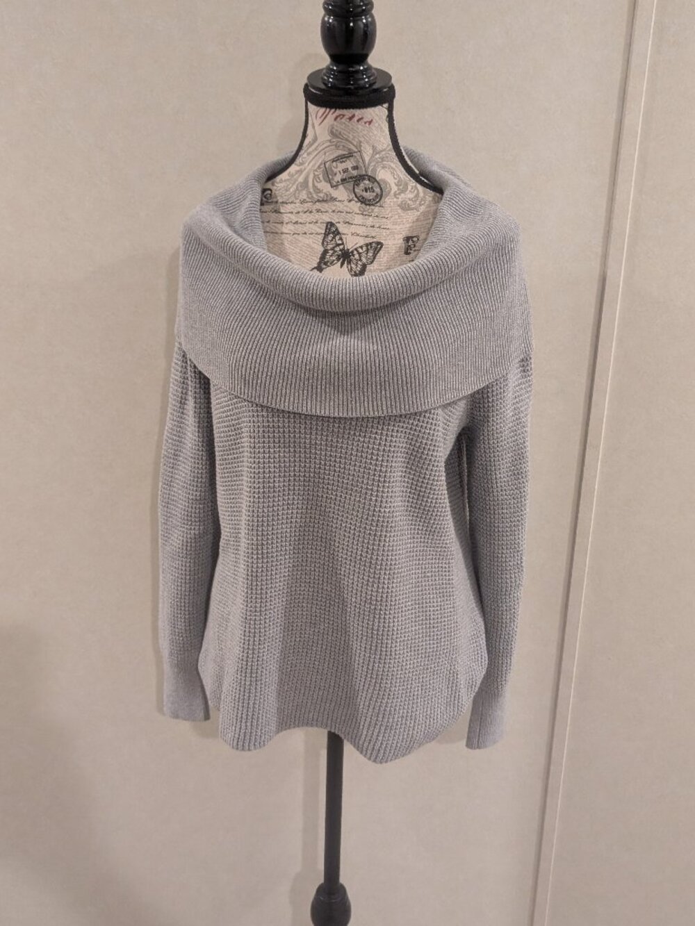 Michael Kors Grey Waffle Knit Cowl Off Shoulder Sweater M Cotton Blend Logo - Picture 1 of 9